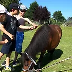 Kamp alanı Confort 4 Pers, Terrasse Jardin - Api-1-52-1942 *