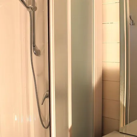 Confort 4 Pers, Terrasse Jardin - Api-1-52-1942