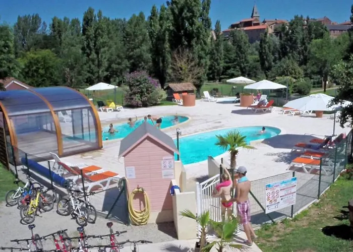 Confort 4 Pers, Terrasse Jardin - Api-1-52-1942 Camping Montlaur (Aveyron)